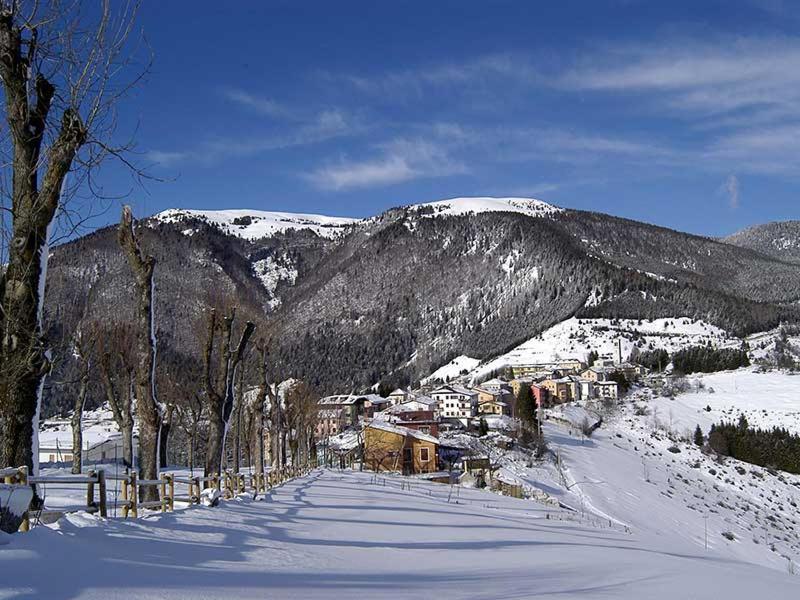 Hotel Monte Fior Foza Exterior photo