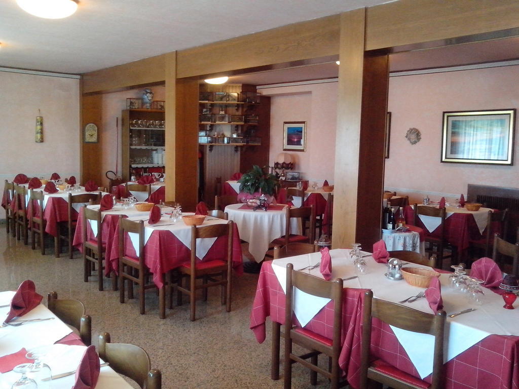 Hotel Monte Fior Foza Exterior photo