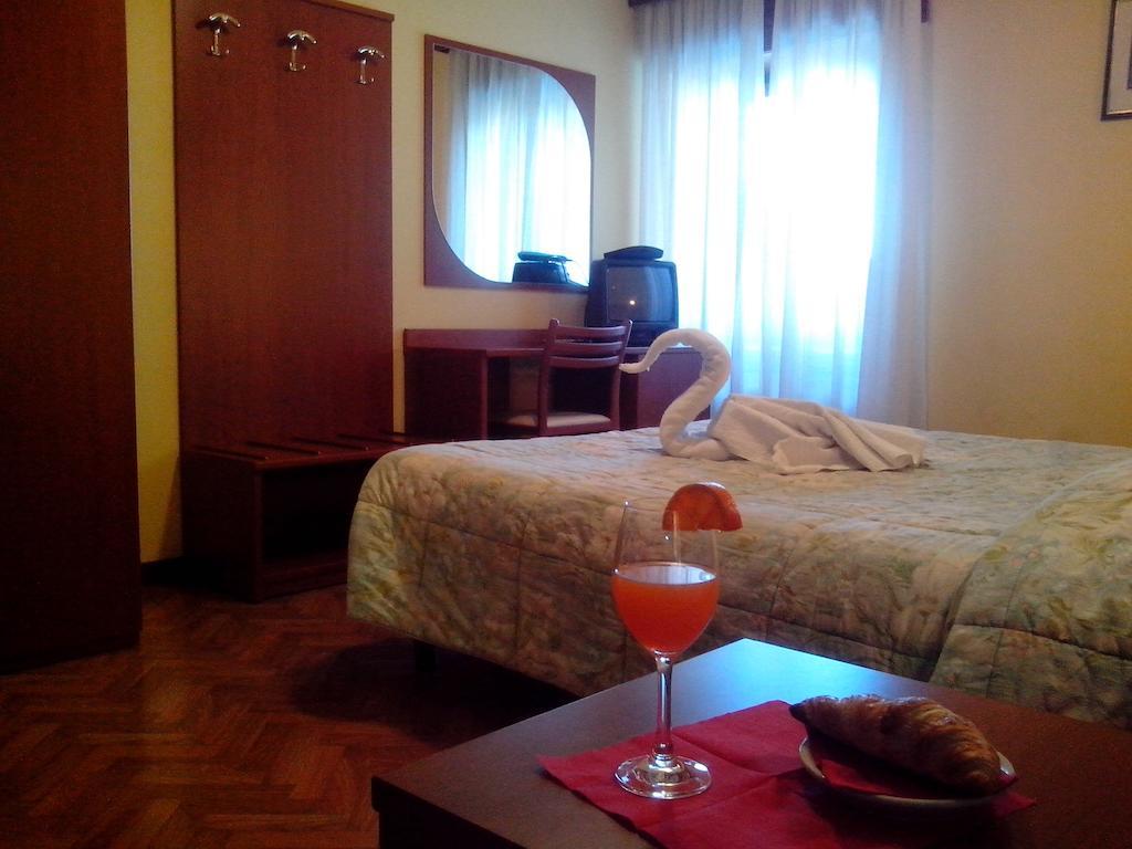 Hotel Monte Fior Foza Exterior photo